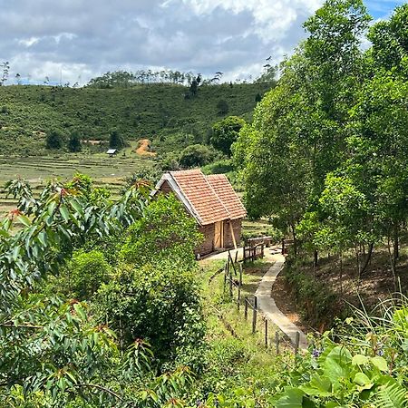 Konke Ruong Farmstay Kon Von Kla 外观 照片